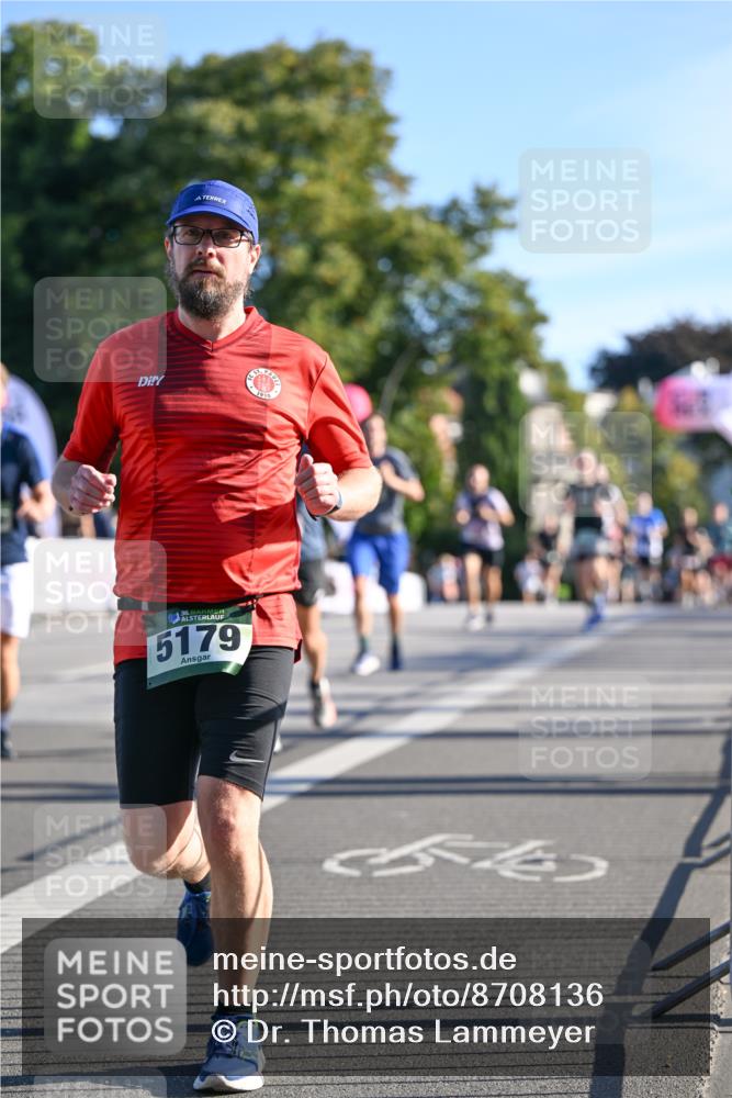 07.09.2025 - BARMER Alsterlauf Dr. Thomas Lammeyer http://msf.ph/oto/8708136 07.09.2025 09:29:53 Laufen 36, 1, 5179, 54 meine-sportfotos.de