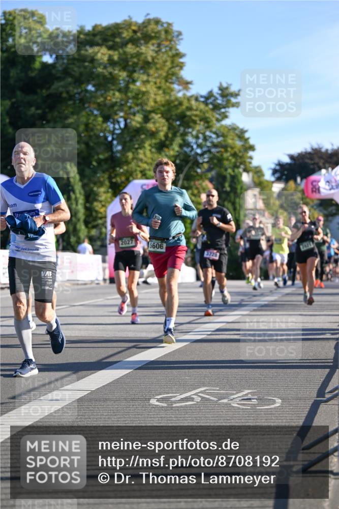 07.09.2025 - BARMER Alsterlauf Dr. Thomas Lammeyer http://msf.ph/oto/8708192 07.09.2025 09:30:03 Laufen 2027, 5606, 3728, 2021 meine-sportfotos.de