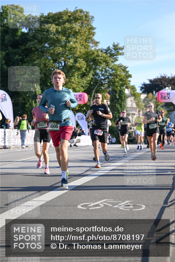 07.09.2025 - BARMER Alsterlauf Dr. Thomas Lammeyer http://msf.ph/oto/8708197 07.09.2025 09:30:03 Laufen 2027, 5606, 2921, 3728 meine-sportfotos.de