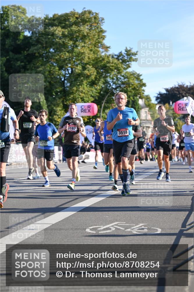 07.09.2025 - BARMER Alsterlauf Dr. Thomas Lammeyer http://msf.ph/oto/8708254 07.09.2025 09:30:13 Laufen 2, 5316, 5777, 3167, 36, 3518, 4535, 3141 meine-sportfotos.de