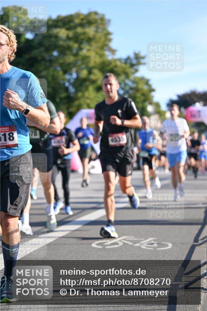 07.09.2025 - BARMER Alsterlauf Dr. Thomas Lammeyer http://msf.ph/oto/8708270 07.09.2025 09:30:15 Laufen 518, 178, 4535 meine-sportfotos.de