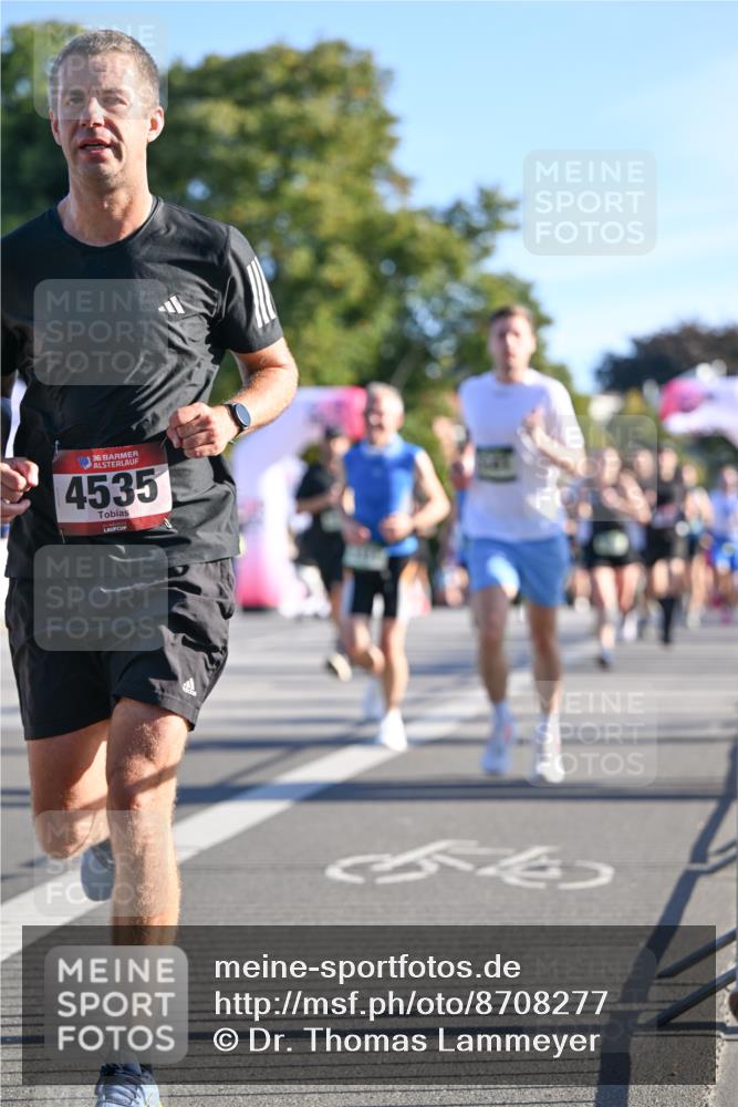 07.09.2025 - BARMER Alsterlauf Dr. Thomas Lammeyer http://msf.ph/oto/8708277 07.09.2025 09:30:16 Laufen 16136, 4535, 654 meine-sportfotos.de