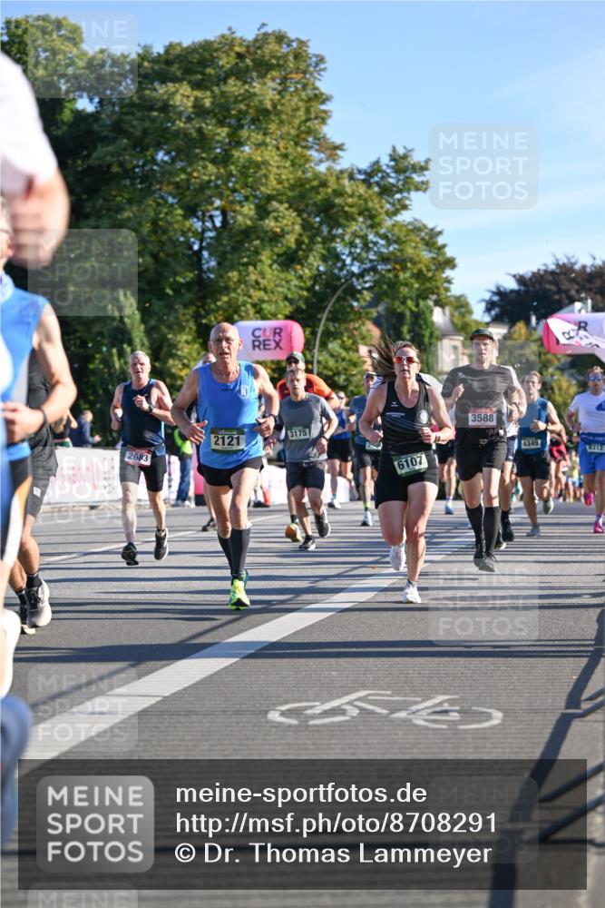 07.09.2025 - BARMER Alsterlauf Dr. Thomas Lammeyer http://msf.ph/oto/8708291 07.09.2025 09:30:18 Laufen 2683, 2121, 3175, 6107, 3588, 4349, 8312 meine-sportfotos.de