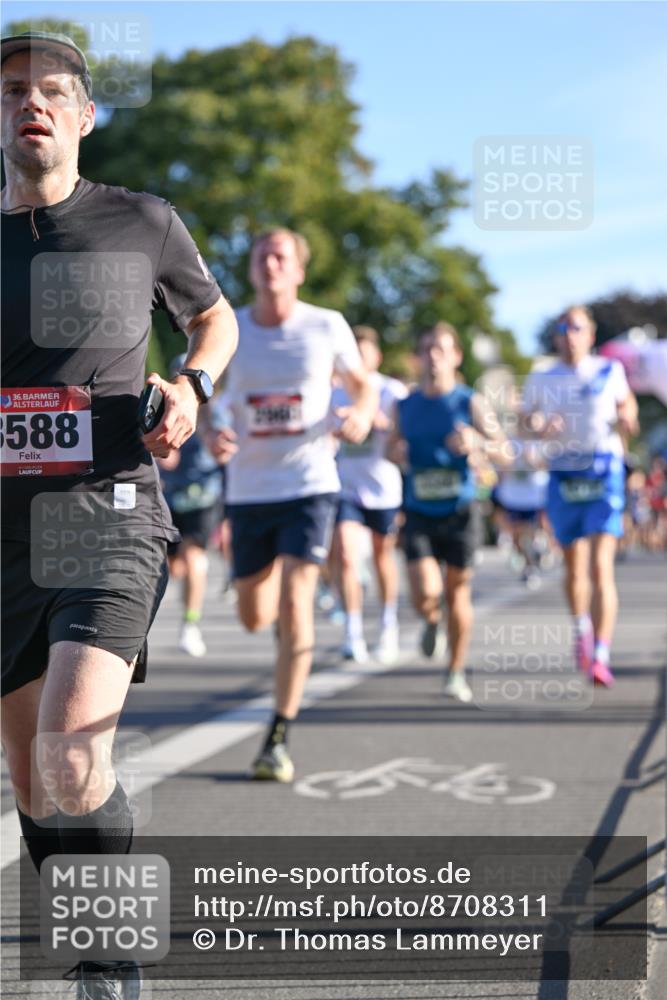 07.09.2025 - BARMER Alsterlauf Dr. Thomas Lammeyer http://msf.ph/oto/8708311 07.09.2025 09:30:22 Laufen 36, 588, 444 meine-sportfotos.de