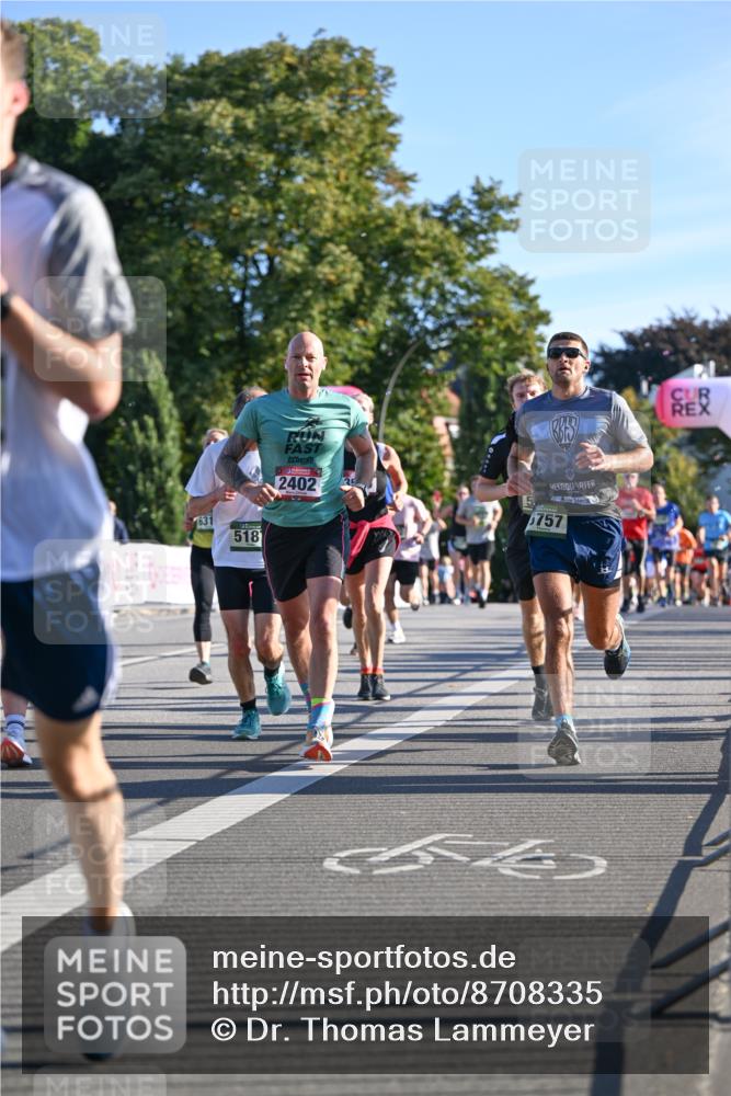 07.09.2025 - BARMER Alsterlauf Dr. Thomas Lammeyer http://msf.ph/oto/8708335 07.09.2025 09:30:27 Laufen 631, 518, 2402, 6757 meine-sportfotos.de