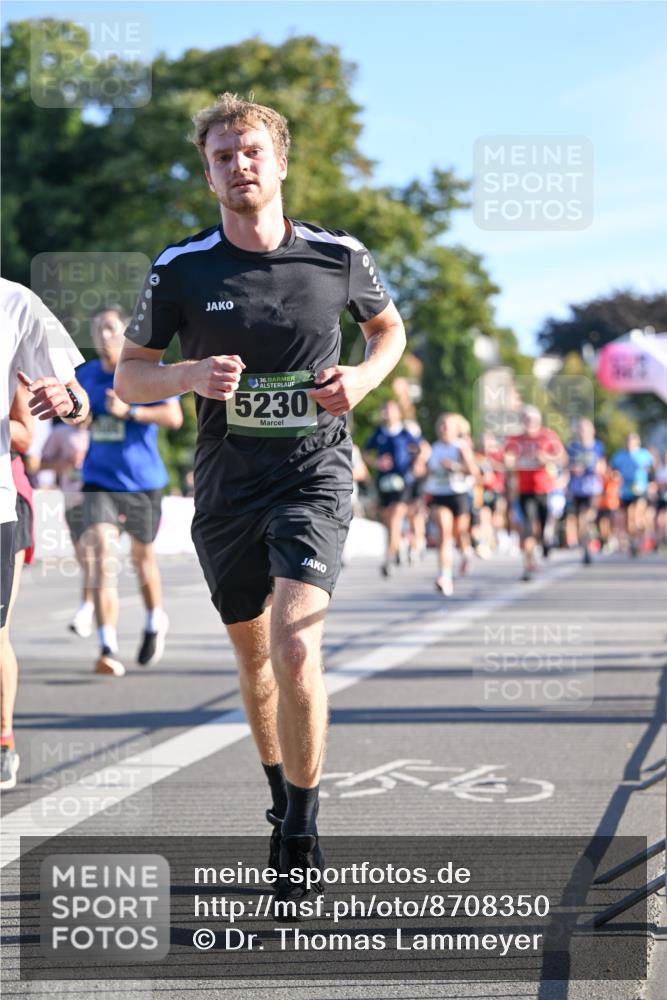 07.09.2025 - BARMER Alsterlauf Dr. Thomas Lammeyer http://msf.ph/oto/8708350 07.09.2025 09:30:29 Laufen 36, 5230 meine-sportfotos.de