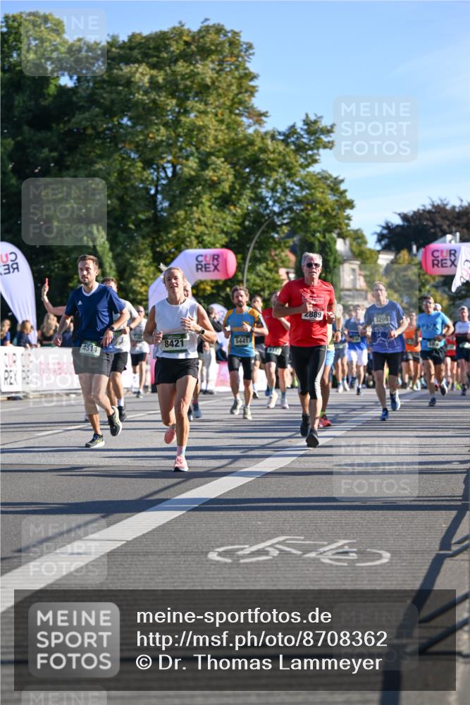 07.09.2025 - BARMER Alsterlauf Dr. Thomas Lammeyer http://msf.ph/oto/8708362 07.09.2025 09:30:32 Laufen 5441, 8421, 4317, 4517, 2889, 3299 meine-sportfotos.de