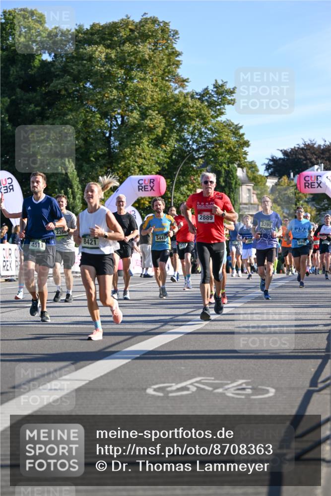 07.09.2025 - BARMER Alsterlauf Dr. Thomas Lammeyer http://msf.ph/oto/8708363 07.09.2025 09:30:32 Laufen 4511, 2388, 8421, 5441, 2889, 2122, 554, 3299, 5905 meine-sportfotos.de