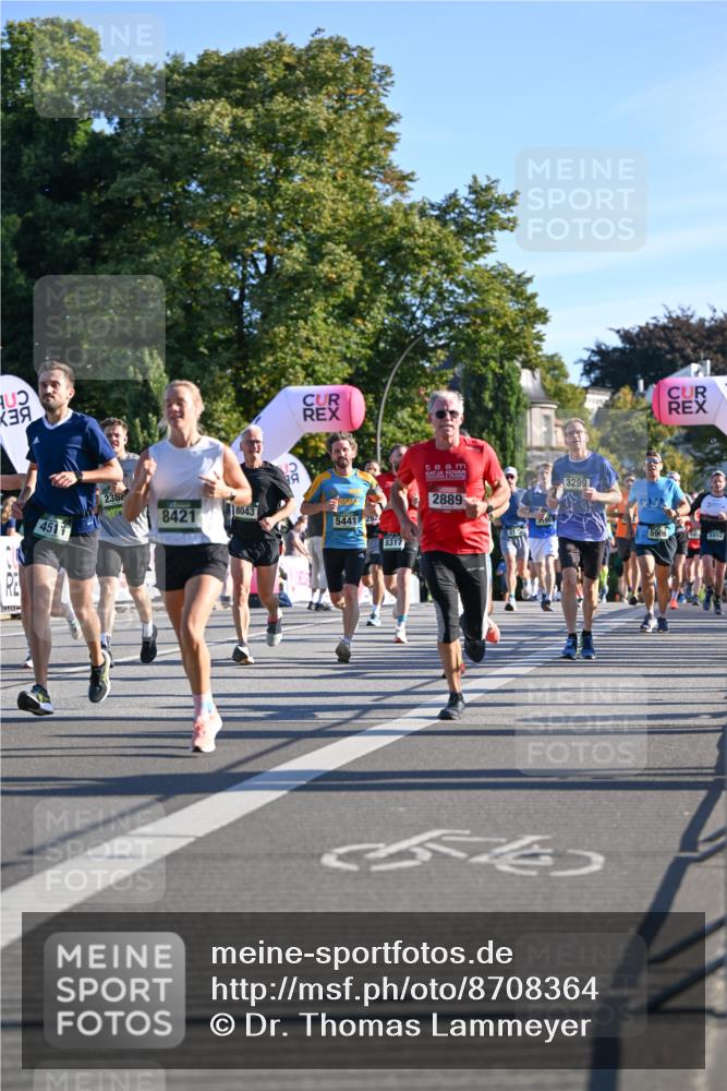 07.09.2025 - BARMER Alsterlauf Dr. Thomas Lammeyer http://msf.ph/oto/8708364 07.09.2025 09:30:32 Laufen 4511, 238, 8421, 18043, 5441, 292, 8317, 3299, 2889, 554, 5905 meine-sportfotos.de