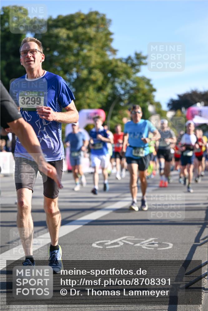 07.09.2025 - BARMER Alsterlauf Dr. Thomas Lammeyer http://msf.ph/oto/8708391 07.09.2025 09:30:37 Laufen 36, 3299 meine-sportfotos.de