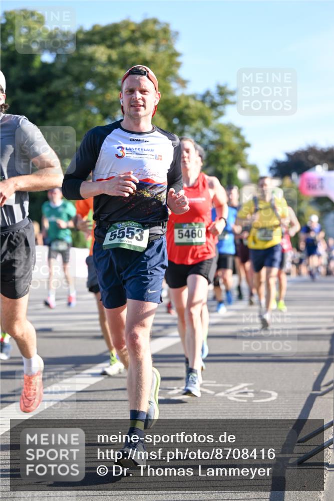07.09.2025 - BARMER Alsterlauf Dr. Thomas Lammeyer http://msf.ph/oto/8708416 07.09.2025 09:30:41 Laufen 3, 5553, 5460 meine-sportfotos.de