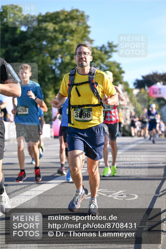 07.09.2025 - BARMER Alsterlauf Dr. Thomas Lammeyer http://msf.ph/oto/8708431 07.09.2025 09:30:43 Laufen 8250, 3896 meine-sportfotos.de