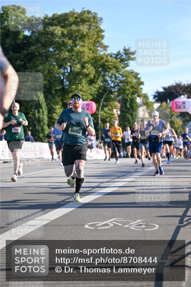 07.09.2025 - BARMER Alsterlauf Dr. Thomas Lammeyer http://msf.ph/oto/8708444 07.09.2025 09:30:46 Laufen 5565, 1510, 8092, 4619 meine-sportfotos.de