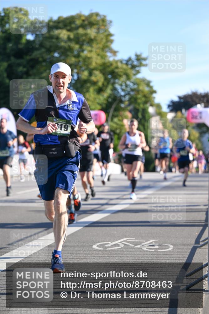 07.09.2025 - BARMER Alsterlauf Dr. Thomas Lammeyer http://msf.ph/oto/8708463 07.09.2025 09:30:50 Laufen 19 meine-sportfotos.de