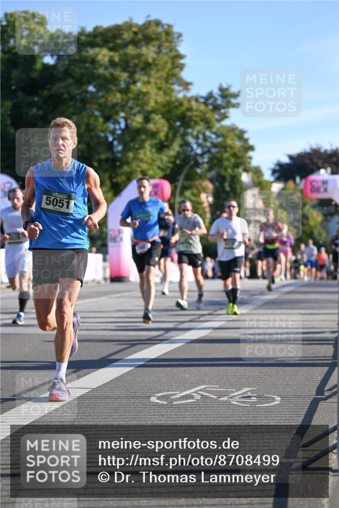 07.09.2025 - BARMER Alsterlauf Dr. Thomas Lammeyer http://msf.ph/oto/8708499 07.09.2025 09:30:56 Laufen 5051 meine-sportfotos.de