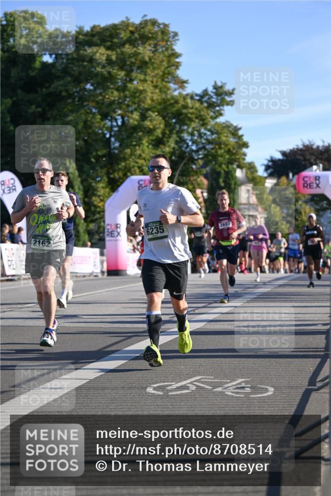 07.09.2025 - BARMER Alsterlauf Dr. Thomas Lammeyer http://msf.ph/oto/8708514 07.09.2025 09:30:58 Laufen 3, 6235, 2697, 2162 meine-sportfotos.de