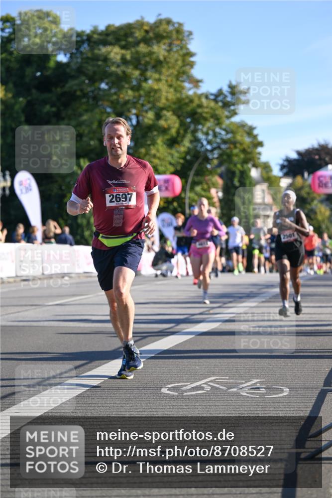 07.09.2025 - BARMER Alsterlauf Dr. Thomas Lammeyer http://msf.ph/oto/8708527 07.09.2025 09:31:01 Laufen 2697, 2501 meine-sportfotos.de