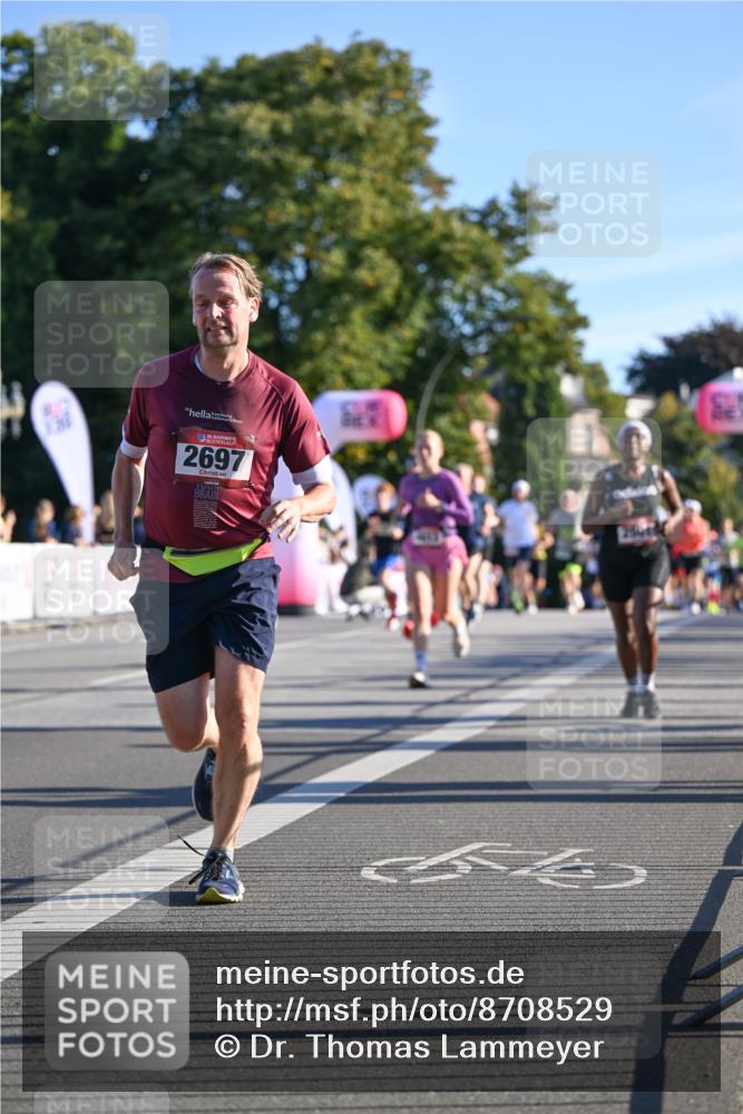 07.09.2025 - BARMER Alsterlauf Dr. Thomas Lammeyer http://msf.ph/oto/8708529 07.09.2025 09:31:02 Laufen 2697, 2501 meine-sportfotos.de
