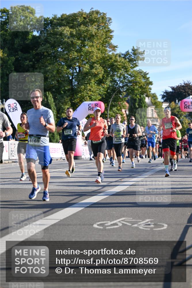 07.09.2025 - BARMER Alsterlauf Dr. Thomas Lammeyer http://msf.ph/oto/8708569 07.09.2025 09:31:09 Laufen 4658, 6169, 5215, 3449, 2322, 2086, 577 meine-sportfotos.de