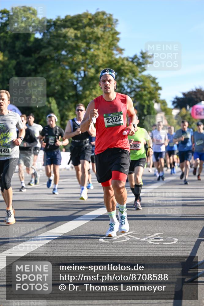 07.09.2025 - BARMER Alsterlauf Dr. Thomas Lammeyer http://msf.ph/oto/8708588 07.09.2025 09:31:12 Laufen 449, 2322, 5982 meine-sportfotos.de