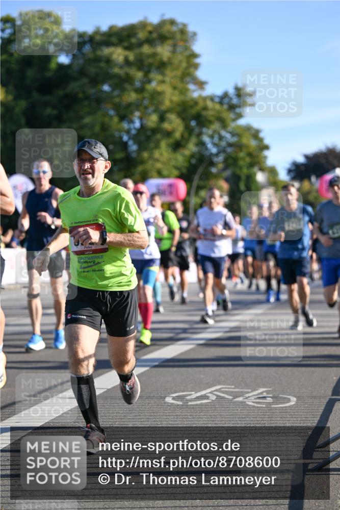 07.09.2025 - BARMER Alsterlauf Dr. Thomas Lammeyer http://msf.ph/oto/8708600 07.09.2025 09:31:14 Laufen 24, 2018 meine-sportfotos.de