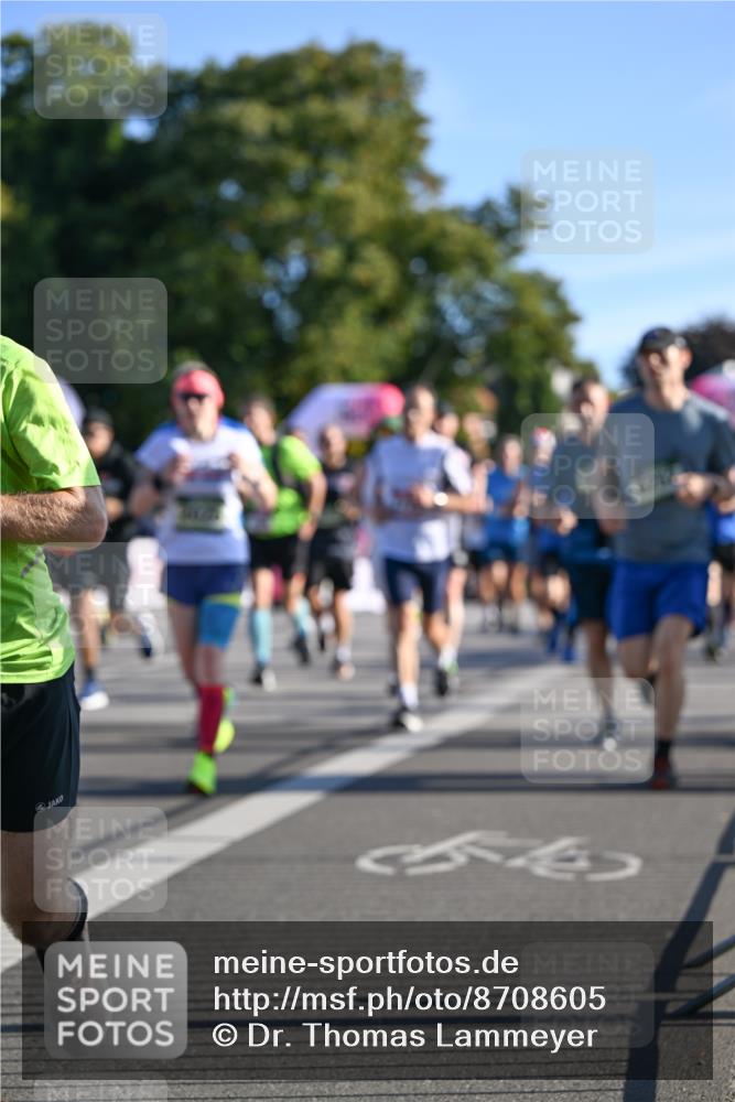 07.09.2025 - BARMER Alsterlauf Dr. Thomas Lammeyer http://msf.ph/oto/8708605 07.09.2025 09:31:14 Laufen  meine-sportfotos.de