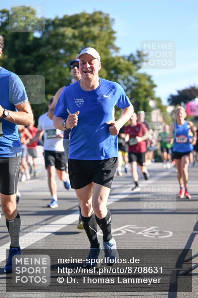 07.09.2025 - BARMER Alsterlauf Dr. Thomas Lammeyer http://msf.ph/oto/8708631 07.09.2025 09:31:19 Laufen 64 meine-sportfotos.de
