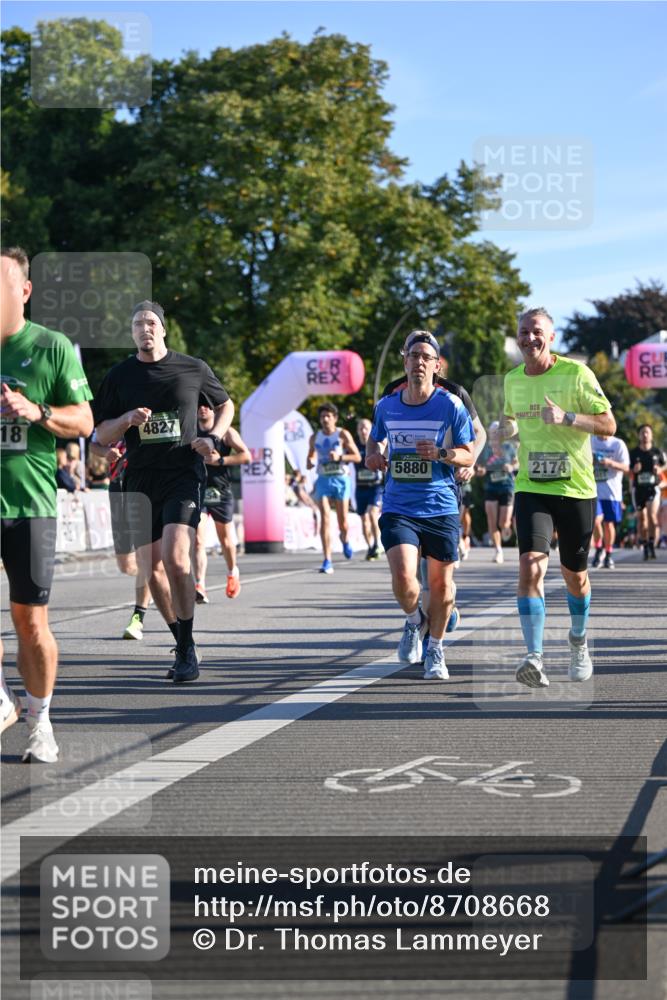 07.09.2025 - BARMER Alsterlauf Dr. Thomas Lammeyer http://msf.ph/oto/8708668 07.09.2025 09:31:25 Laufen 18, 4827, 5880, 2174 meine-sportfotos.de