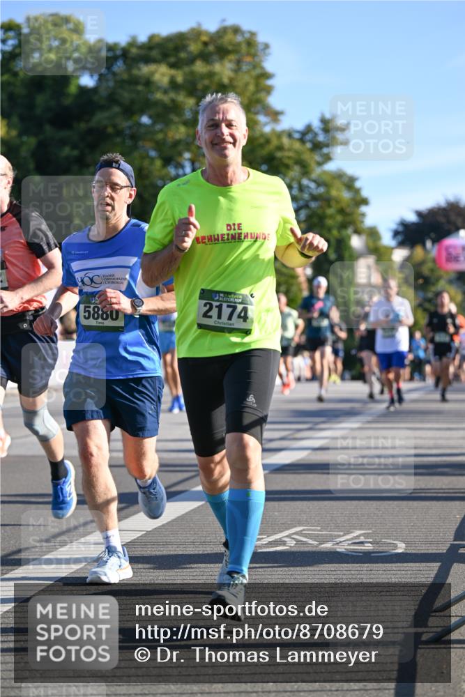 07.09.2025 - BARMER Alsterlauf Dr. Thomas Lammeyer http://msf.ph/oto/8708679 07.09.2025 09:31:27 Laufen 5880, 21740 meine-sportfotos.de