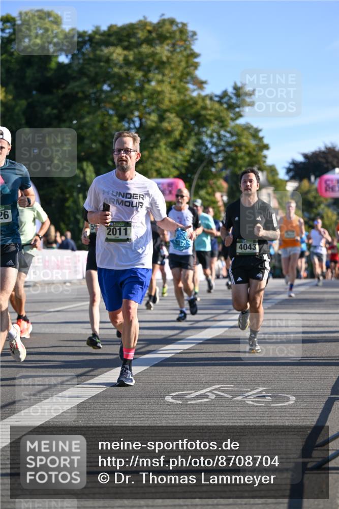 07.09.2025 - BARMER Alsterlauf Dr. Thomas Lammeyer http://msf.ph/oto/8708704 07.09.2025 09:31:31 Laufen 26, 2011, 4043 meine-sportfotos.de