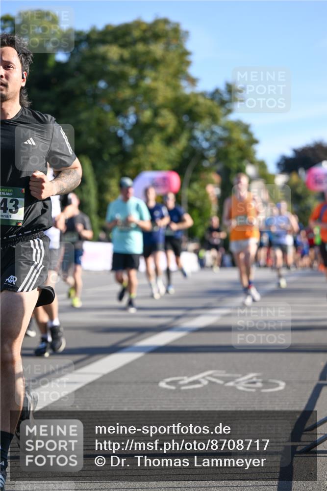 07.09.2025 - BARMER Alsterlauf Dr. Thomas Lammeyer http://msf.ph/oto/8708717 07.09.2025 09:31:33 Laufen 43 meine-sportfotos.de