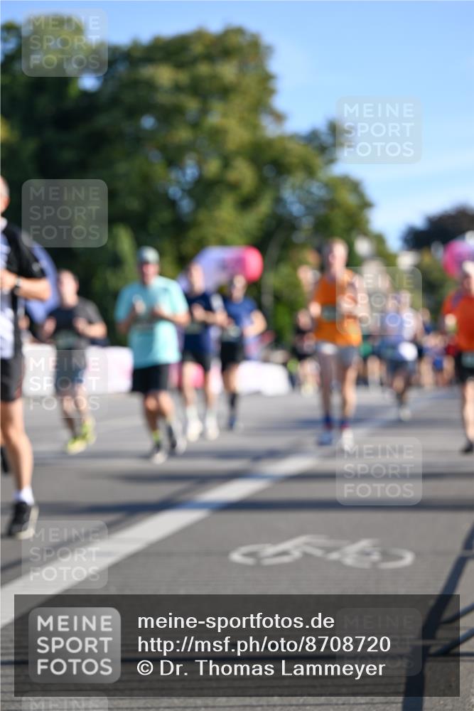 07.09.2025 - BARMER Alsterlauf Dr. Thomas Lammeyer http://msf.ph/oto/8708720 07.09.2025 09:31:34 Laufen  meine-sportfotos.de