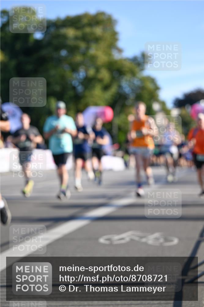 07.09.2025 - BARMER Alsterlauf Dr. Thomas Lammeyer http://msf.ph/oto/8708721 07.09.2025 09:31:34 Laufen  meine-sportfotos.de