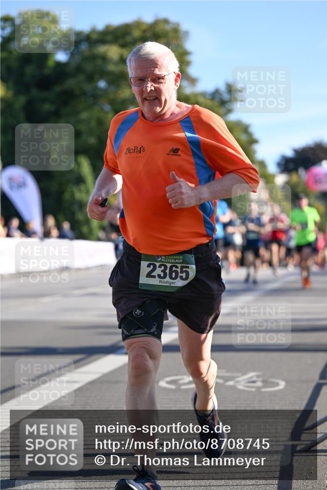 07.09.2025 - BARMER Alsterlauf Dr. Thomas Lammeyer http://msf.ph/oto/8708745 07.09.2025 09:31:37 Laufen 36, 2365 meine-sportfotos.de