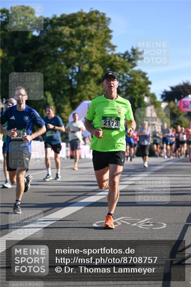 07.09.2025 - BARMER Alsterlauf Dr. Thomas Lammeyer http://msf.ph/oto/8708757 07.09.2025 09:31:42 Laufen 89, 2173 meine-sportfotos.de
