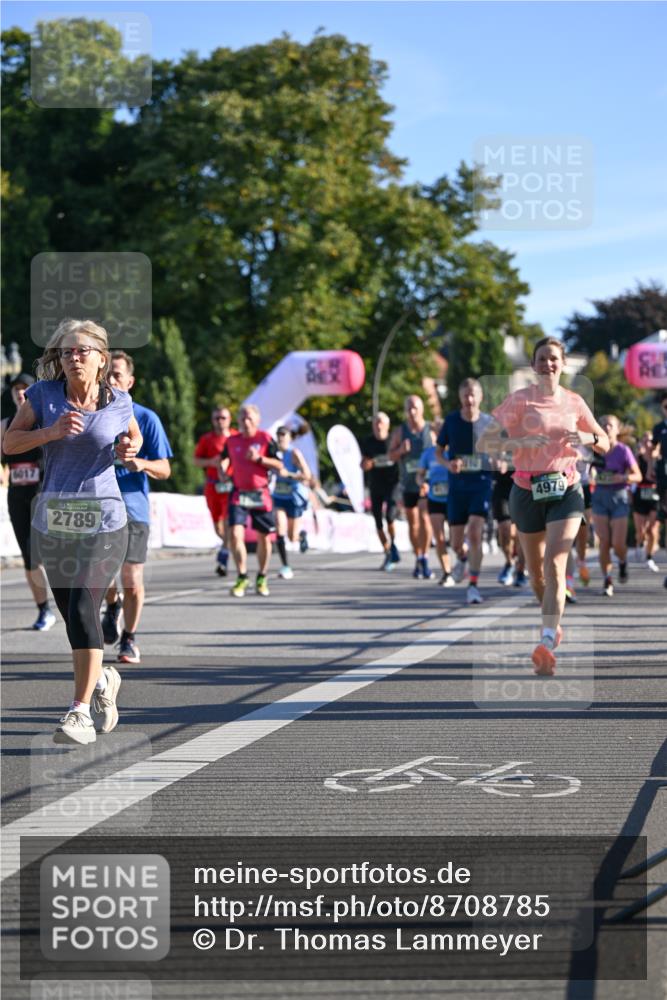 07.09.2025 - BARMER Alsterlauf Dr. Thomas Lammeyer http://msf.ph/oto/8708785 07.09.2025 09:31:47 Laufen 6017, 2789, 4979 meine-sportfotos.de
