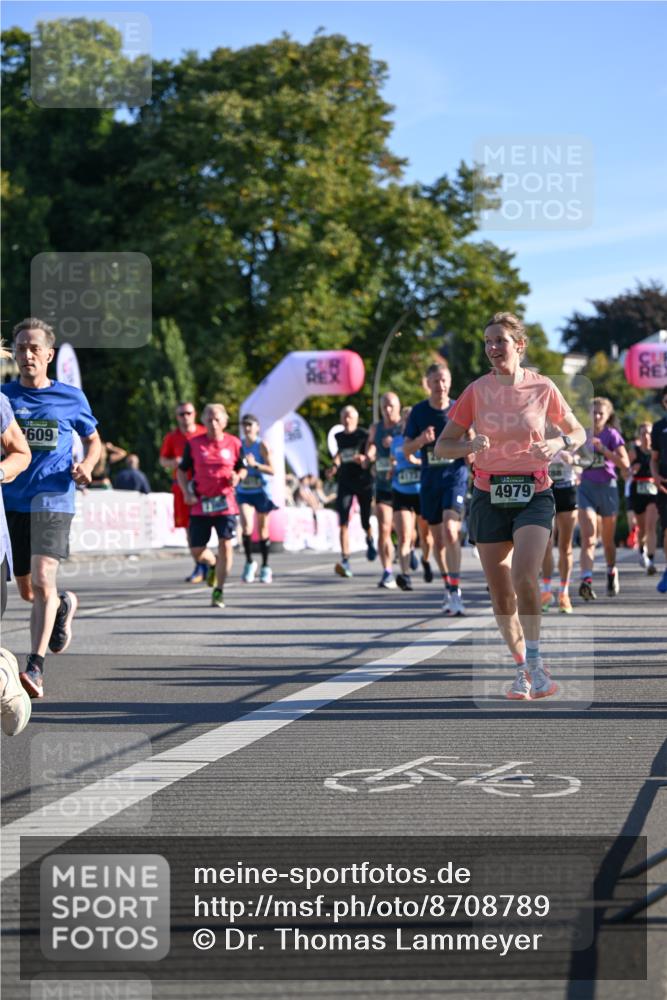 07.09.2025 - BARMER Alsterlauf Dr. Thomas Lammeyer http://msf.ph/oto/8708789 07.09.2025 09:31:47 Laufen 609, 4979 meine-sportfotos.de