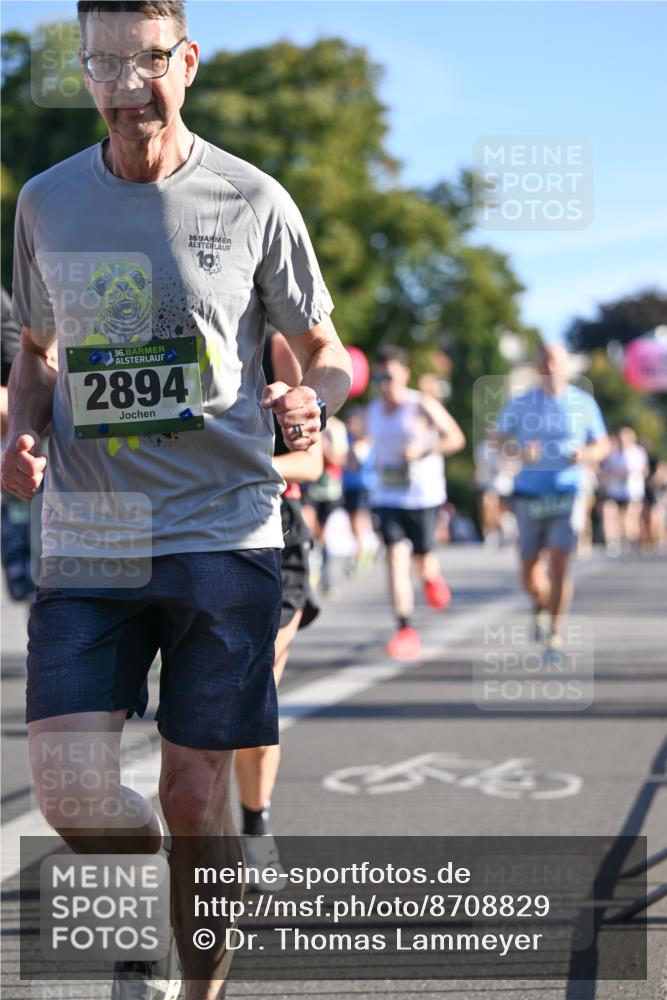 07.09.2025 - BARMER Alsterlauf Dr. Thomas Lammeyer http://msf.ph/oto/8708829 07.09.2025 09:31:54 Laufen 36, 2894, 36, 10 meine-sportfotos.de
