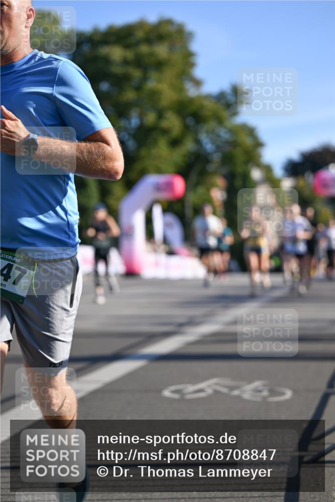 07.09.2025 - BARMER Alsterlauf Dr. Thomas Lammeyer http://msf.ph/oto/8708847 07.09.2025 09:31:57 Laufen 6, 47 meine-sportfotos.de