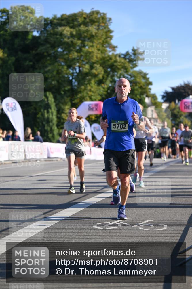 07.09.2025 - BARMER Alsterlauf Dr. Thomas Lammeyer http://msf.ph/oto/8708901 07.09.2025 09:32:06 Laufen 2110, 5702 meine-sportfotos.de
