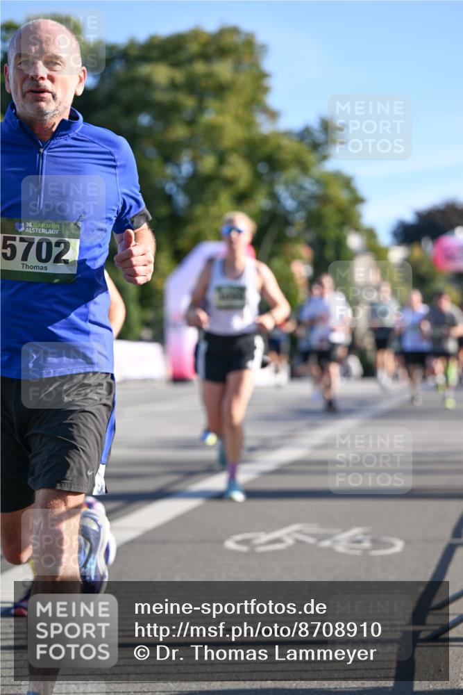 07.09.2025 - BARMER Alsterlauf Dr. Thomas Lammeyer http://msf.ph/oto/8708910 07.09.2025 09:32:07 Laufen 36, 5702 meine-sportfotos.de