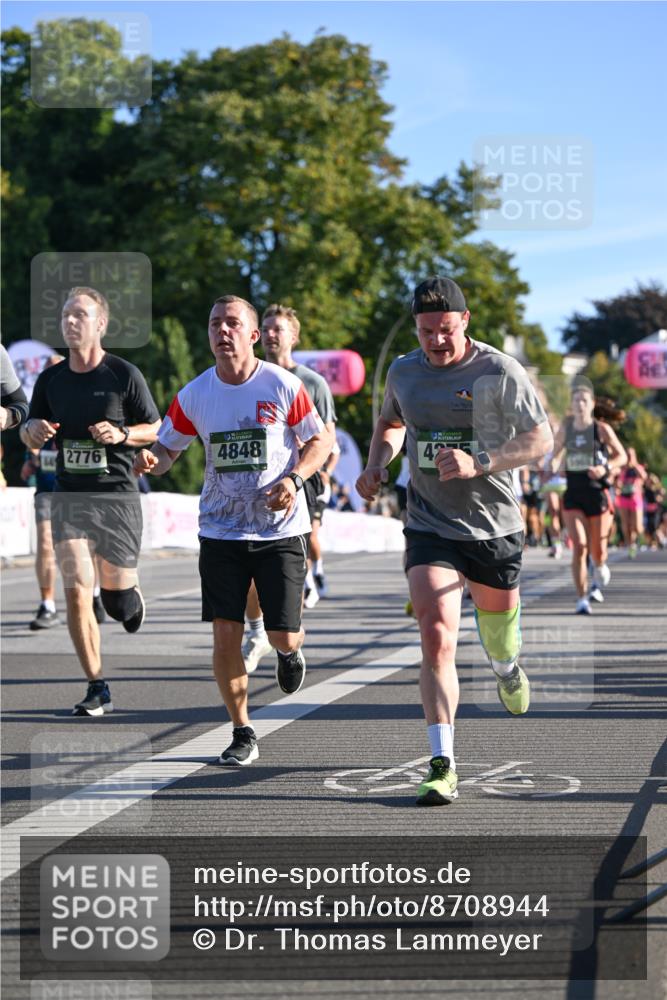 07.09.2025 - BARMER Alsterlauf Dr. Thomas Lammeyer http://msf.ph/oto/8708944 07.09.2025 09:32:12 Laufen 2776, 4848, 42 meine-sportfotos.de