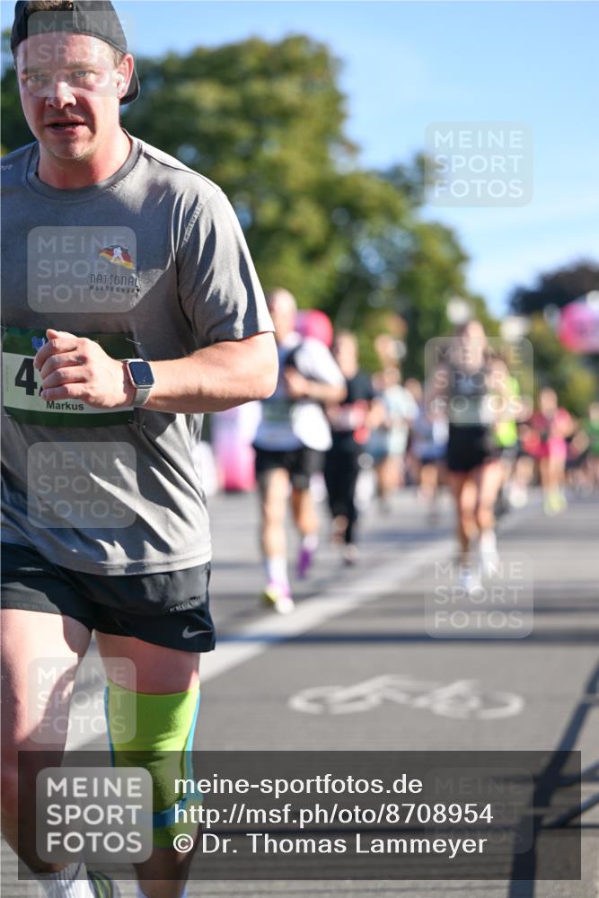 07.09.2025 - BARMER Alsterlauf Dr. Thomas Lammeyer http://msf.ph/oto/8708954 07.09.2025 09:32:13 Laufen 4 meine-sportfotos.de