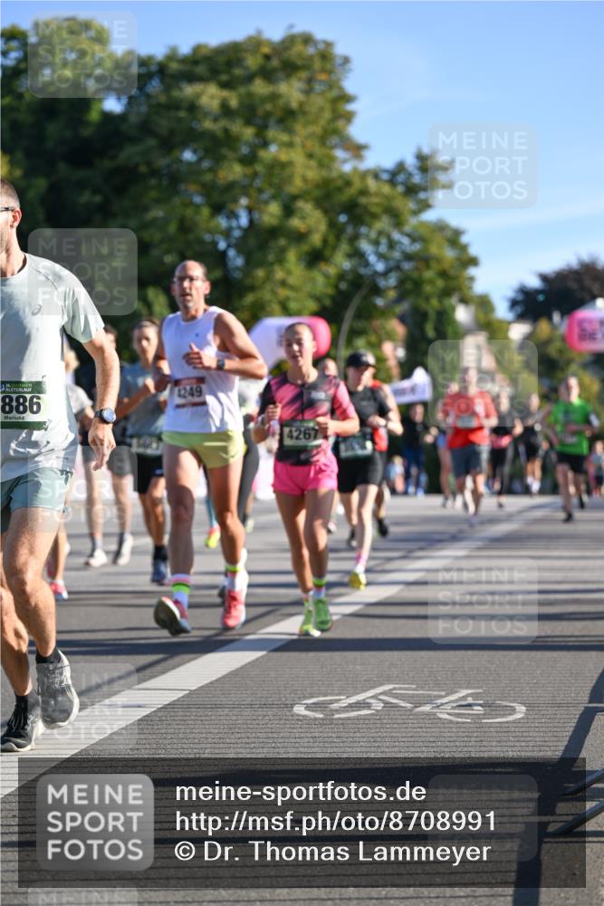 07.09.2025 - BARMER Alsterlauf Dr. Thomas Lammeyer http://msf.ph/oto/8708991 07.09.2025 09:32:19 Laufen 136, 886, 1249, 4267 meine-sportfotos.de