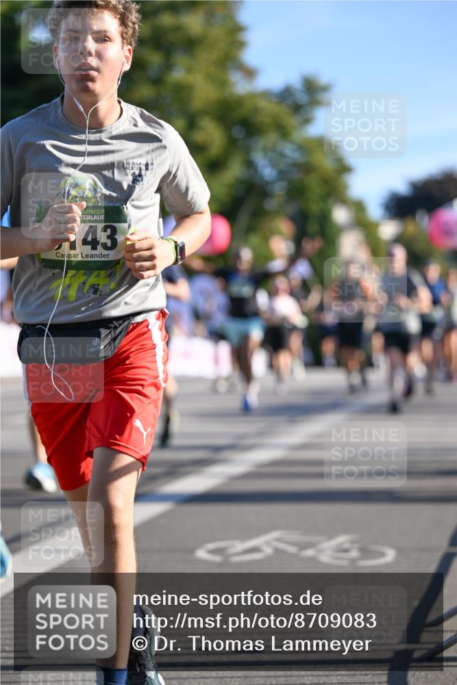 07.09.2025 - BARMER Alsterlauf Dr. Thomas Lammeyer http://msf.ph/oto/8709083 07.09.2025 09:32:40 Laufen 43, 36, 44 meine-sportfotos.de