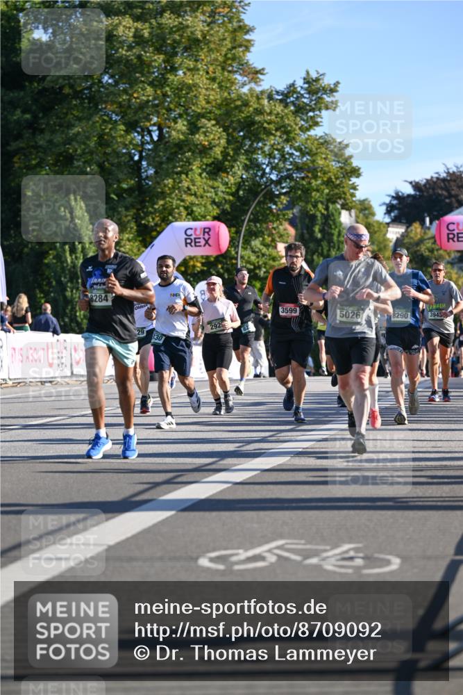 07.09.2025 - BARMER Alsterlauf Dr. Thomas Lammeyer http://msf.ph/oto/8709092 07.09.2025 09:32:42 Laufen 8284, 29, 330, 292, 3599, 5026, 8290, 3945, 554 meine-sportfotos.de