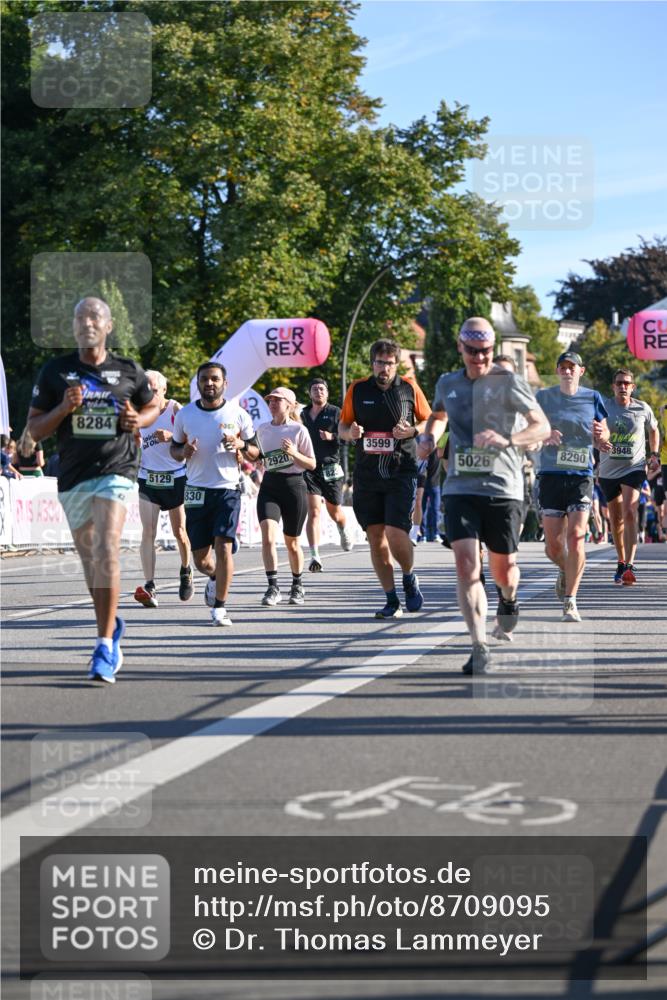 07.09.2025 - BARMER Alsterlauf Dr. Thomas Lammeyer http://msf.ph/oto/8709095 07.09.2025 09:32:42 Laufen 8284, 5129, 830, 2920, 823, 3599, 3948, 8290, 5026, 554 meine-sportfotos.de