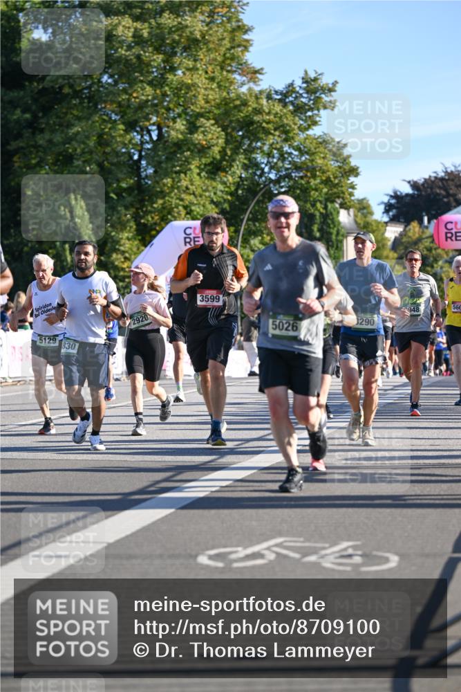 07.09.2025 - BARMER Alsterlauf Dr. Thomas Lammeyer http://msf.ph/oto/8709100 07.09.2025 09:32:43 Laufen 5129, 830, 3599, 2920, 948, 560, 5026, 3290, 554 meine-sportfotos.de