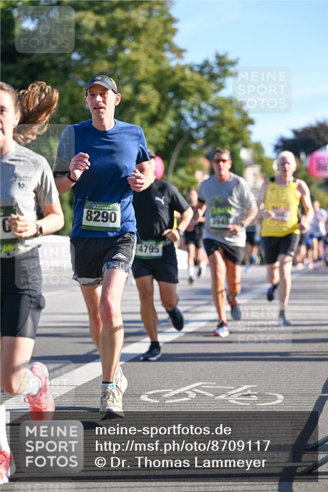 07.09.2025 - BARMER Alsterlauf Dr. Thomas Lammeyer http://msf.ph/oto/8709117 07.09.2025 09:32:45 Laufen 16136, 8290, 4795 meine-sportfotos.de
