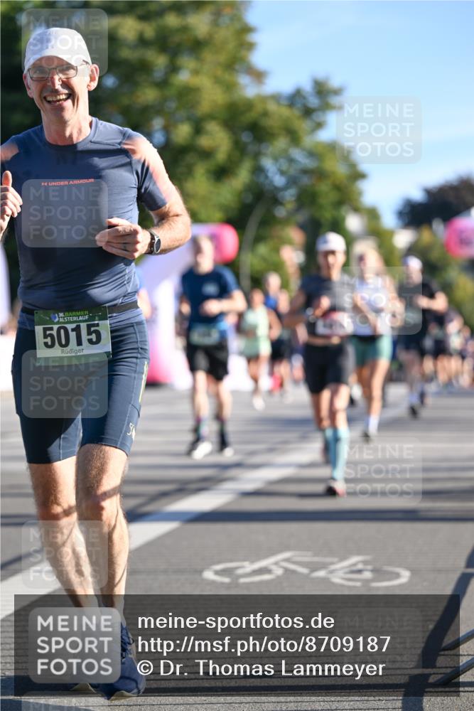 07.09.2025 - BARMER Alsterlauf Dr. Thomas Lammeyer http://msf.ph/oto/8709187 07.09.2025 09:32:57 Laufen 36, 5015, 554 meine-sportfotos.de